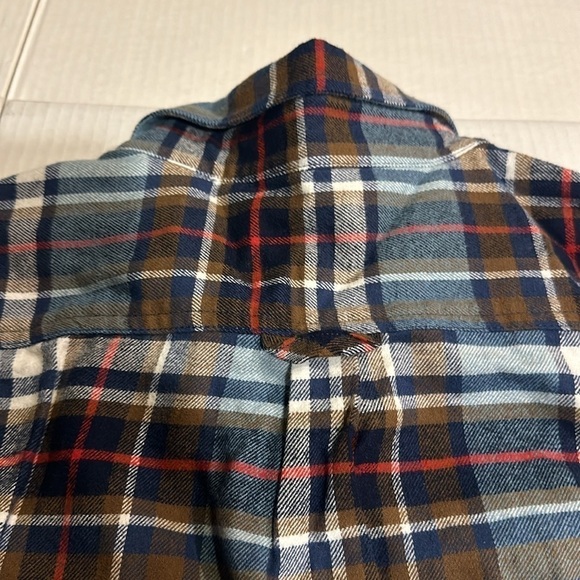Eddie Bauer striped plaid flannel button down shirt 100% cotton w front pocket - Picture 10 of 10